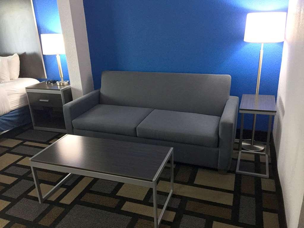 Best Western Plus Birmingham Inn & Suites Szoba fotó